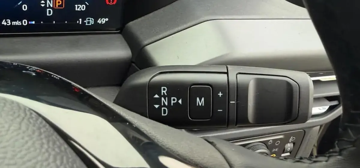 Ford Tourneo 9 Seater — photo 10