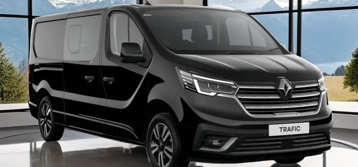 Renault Trafic 9 Seater