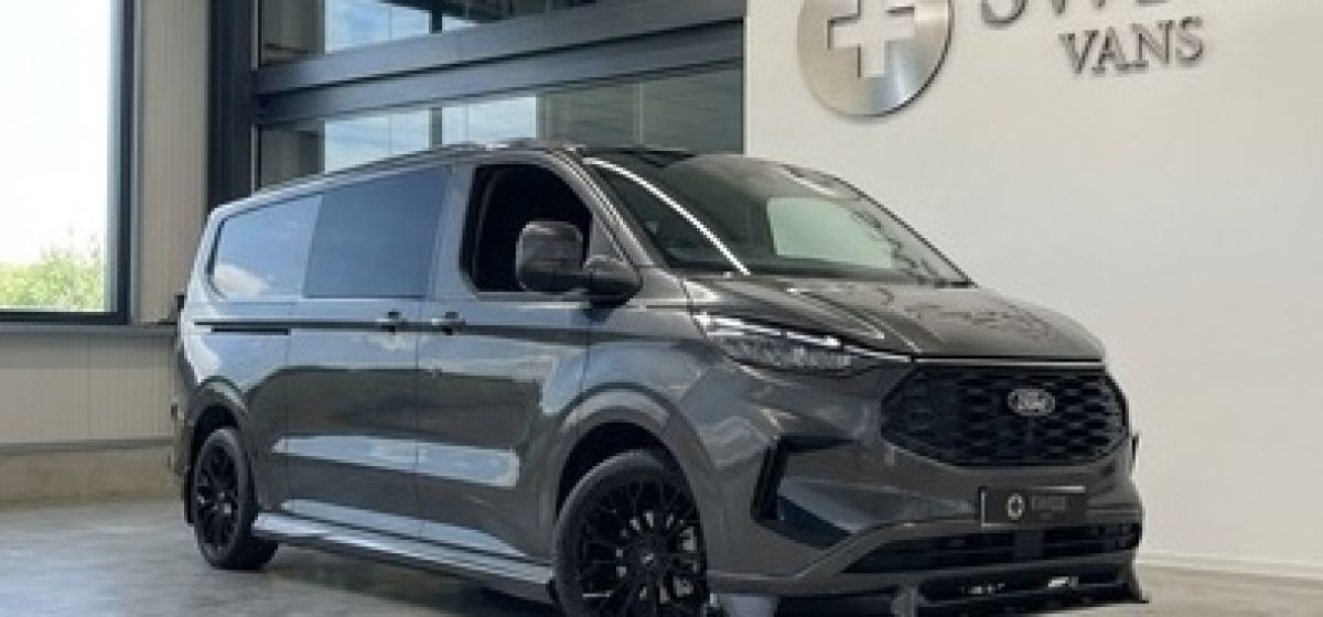 Ford Transit Custom PHEV SWB DCIV