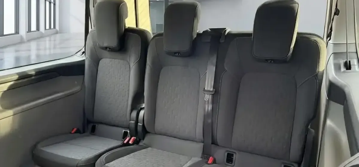 Ford Tourneo 9 Seater — photo 6