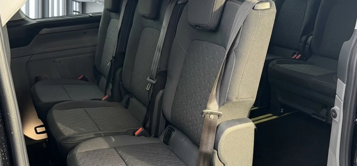 Ford Tourneo 9 Seater — photo 7