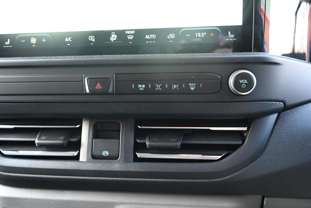 Ford Transit Custom Double Cab — photo 2