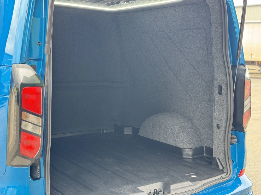 Ford Transit Custom Sport Lease — photo 18