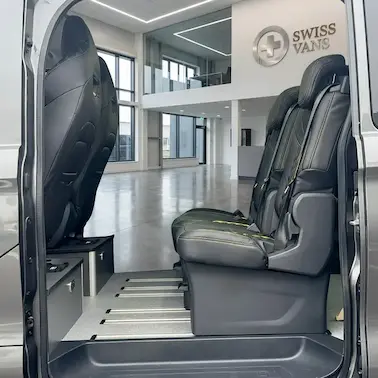VW Transporter T7 Bespoke Kombi DSG — photo 8